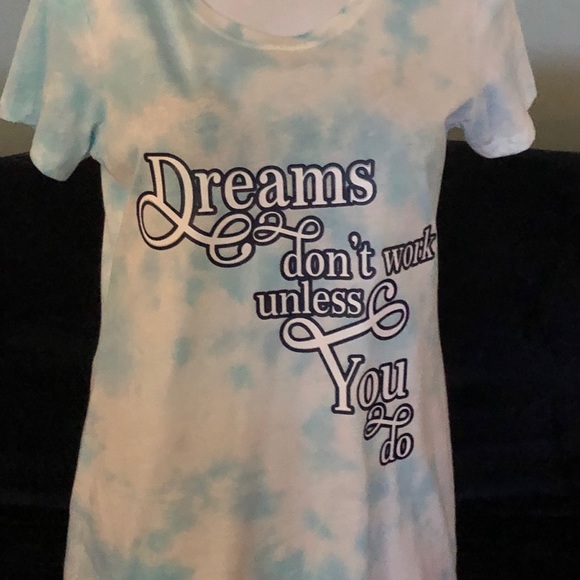 Dreams tee - Picture 1 of 3